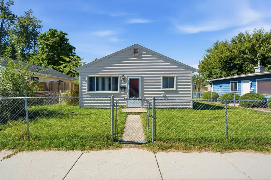 214 Pleasant Avenue, Michigan City, IN 46360 - #2