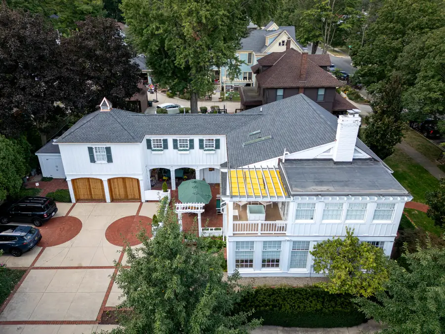 601 Washington Street, Valparaiso, IN 46383 - #2