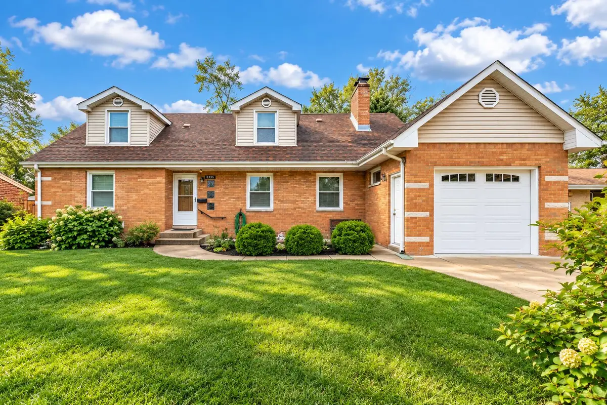 8336 Schreiber Drive, Munster, IN 46321 - #1