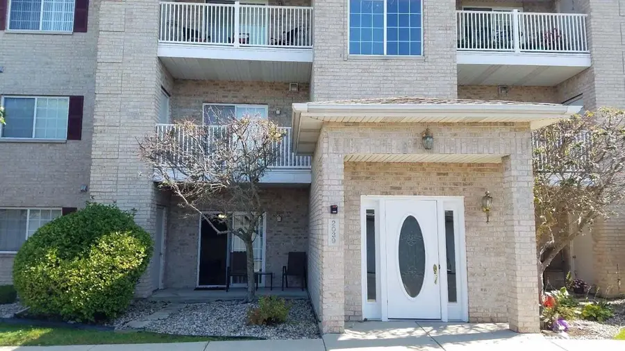 2039 W 75th Place #15, Merrillville, IN 46410 - #3