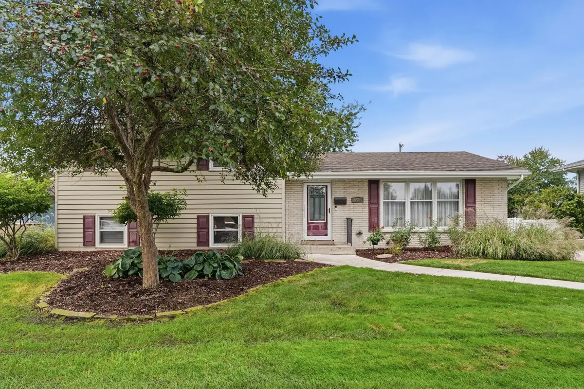 8504 Forest Avenue, Munster, IN 46321 - #1