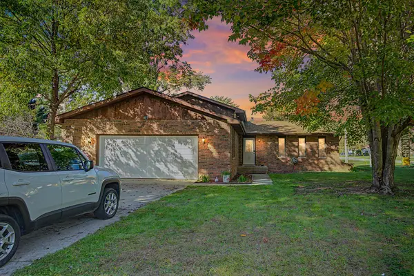 601 Long Bridge Drive, Chesterton, IN 46304