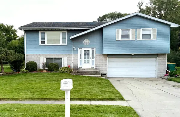3119 W 60th Drive, Merrillville, IN 46410
