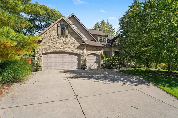 65 Braemar Drive, Valparaiso, IN 46385