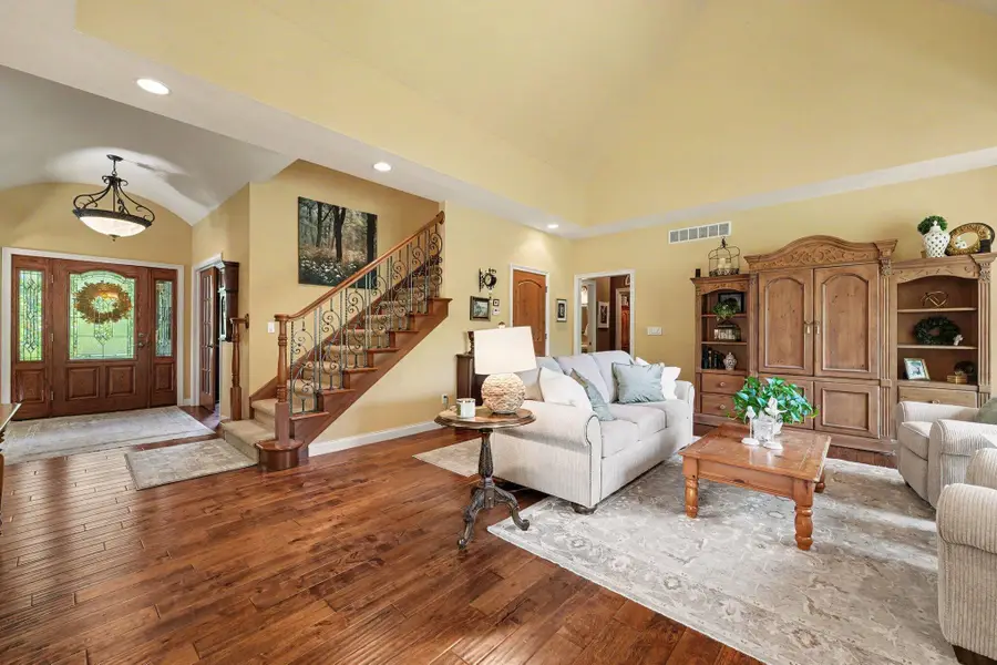 65 Braemar Drive, Valparaiso, IN 46385 - #3