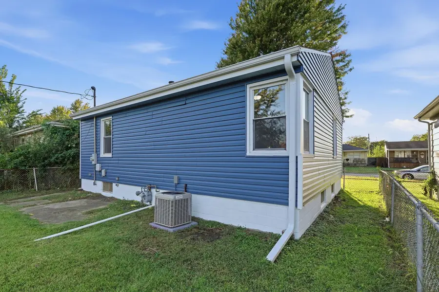 7603 Oakdale Avenue, Hammond, IN 46324 - #2