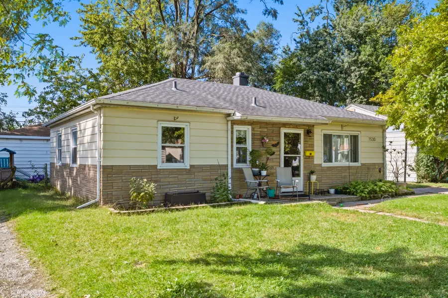 7530 White Oak Avenue, Hammond, IN 46324 - #2
