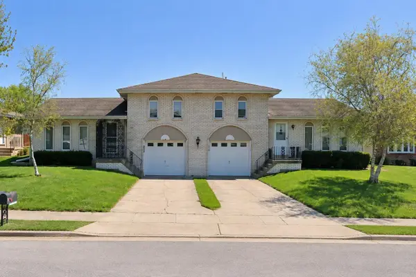 9627 Johnson Place, Crown Point, IN 46307