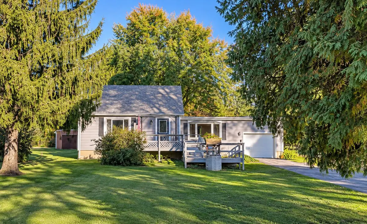 1035 N 200 W, Valparaiso, IN 46385 - #1