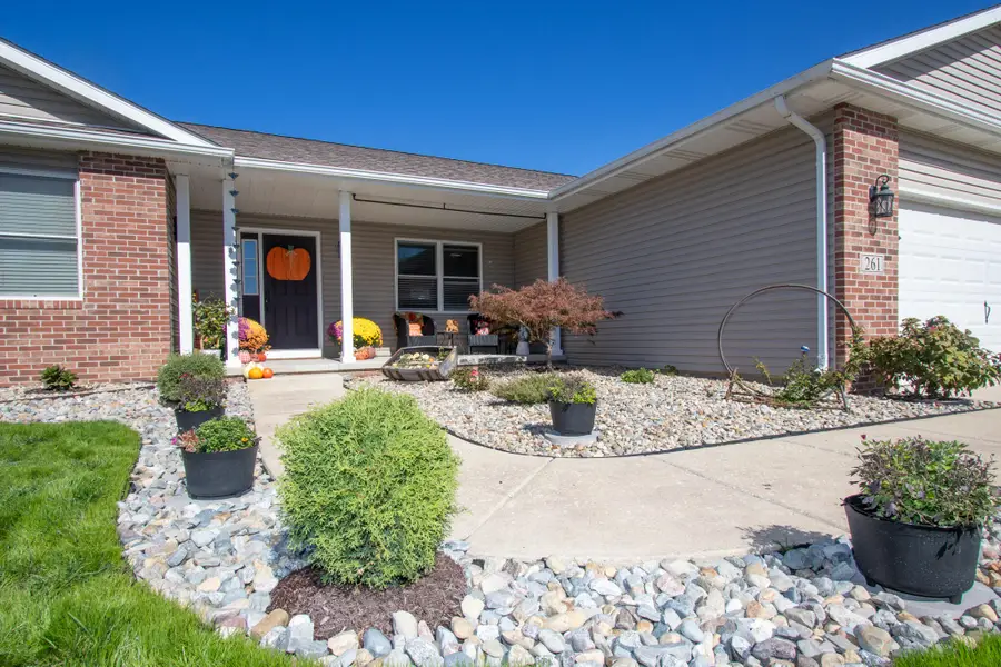261 Honey Locust Court, Valparaiso, IN 46385 - #2