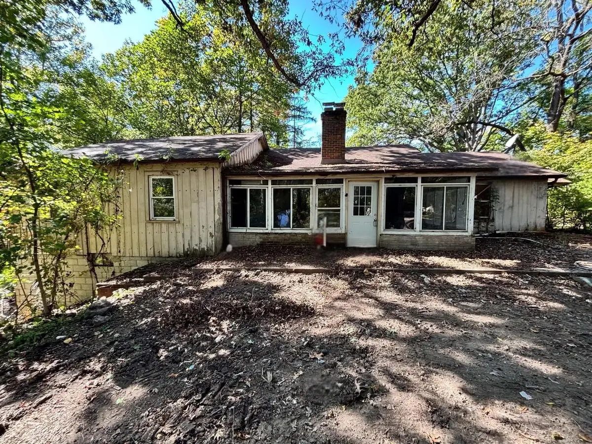 385 W 500 N, Valparaiso, IN 46385 - #1