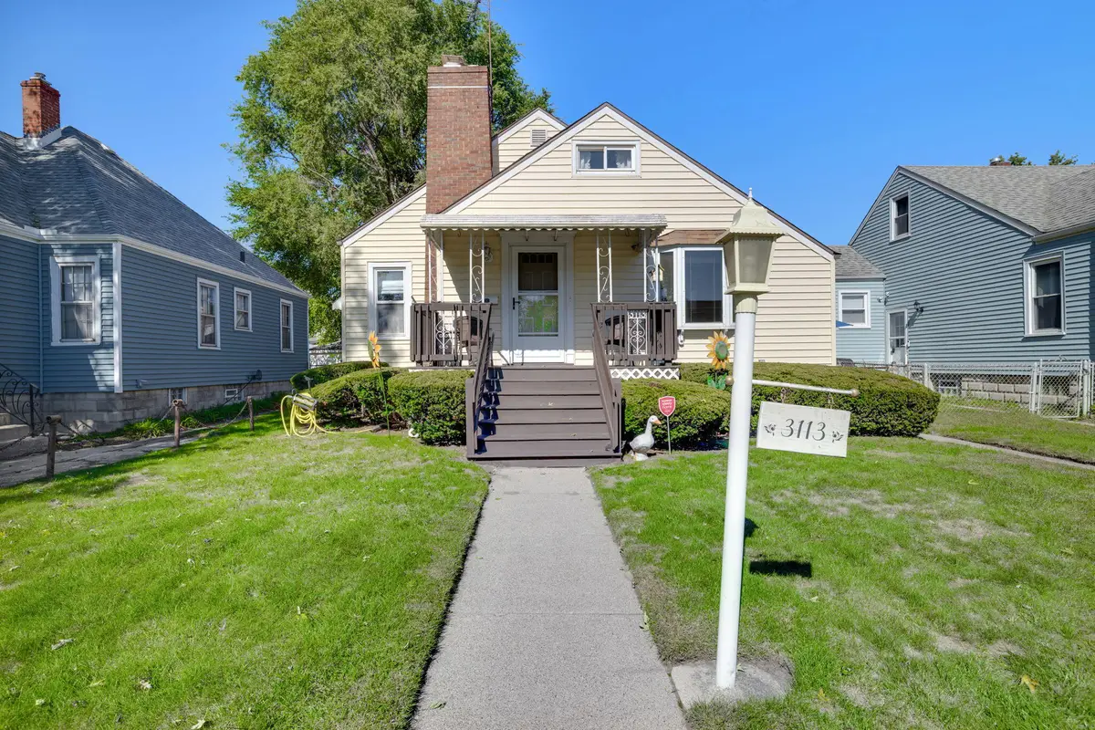 3113 E Pkwy N, Hammond, IN 46323 - #1
