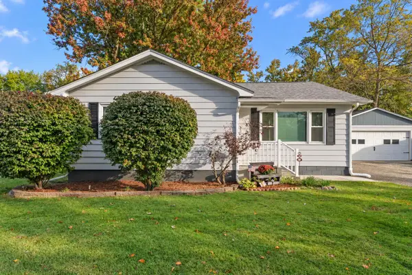 402 W Daumer Road, Kouts, IN 46347