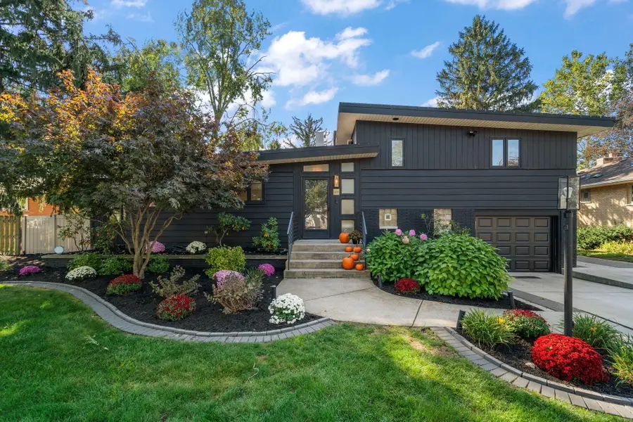 1412 35th Street, Munster, IN 46321 - #2