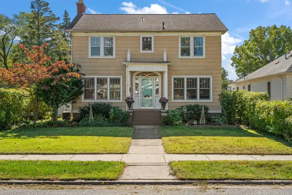 32 Lawndale Street, Hammond, IN 46324