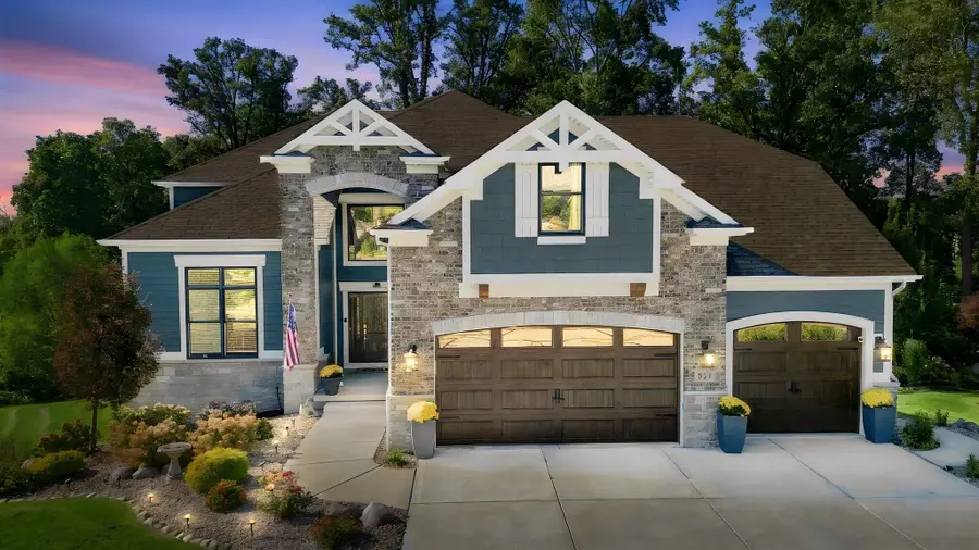 971 Theresa Drive, Crown Point, IN 46307 - #2
