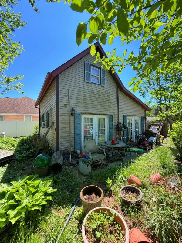 403 E North Street, Crown Point, IN 46307