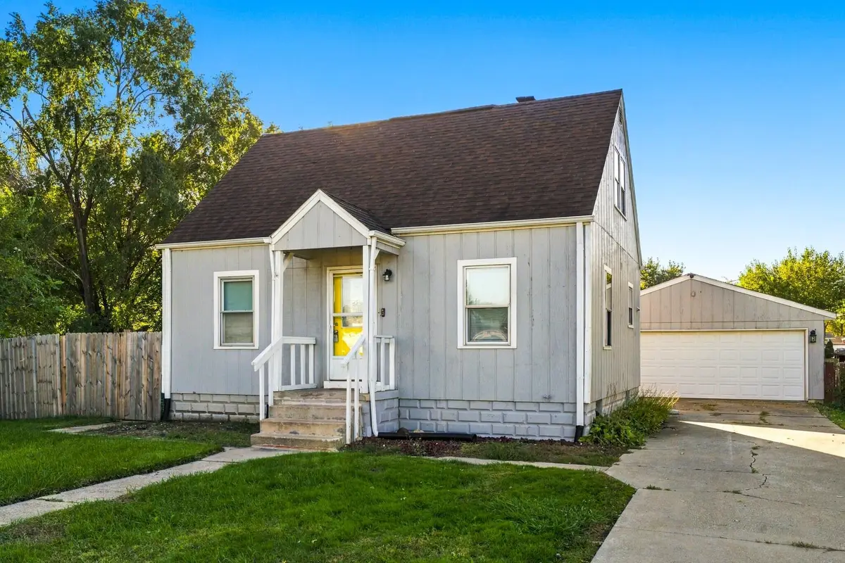 8232 Taft Street, Merrillville, IN 46410 - #1