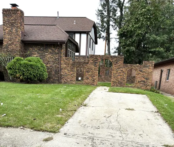2885 Vivian Street, Portage, IN 46368