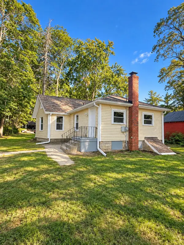 210 Ridgeland Avenue, Michigan City, IN 46360