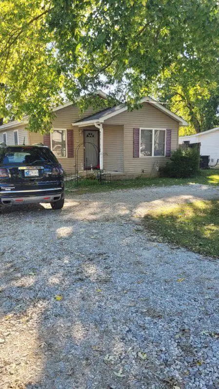 1042 Avenue D Street, Greencastle, IN 46135