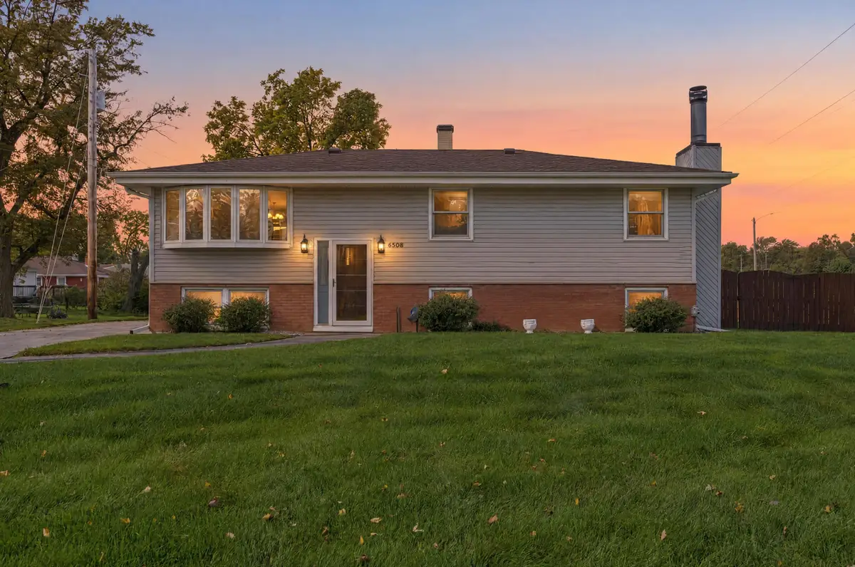 8508 Liable Road, Highland, IN 46322 - #1
