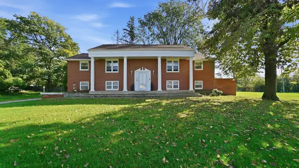 5863 Taft Place, Merrillville, IN 46410