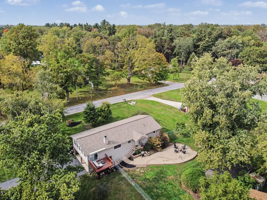 401 E 75 N, Valparaiso, IN 46383 - #3