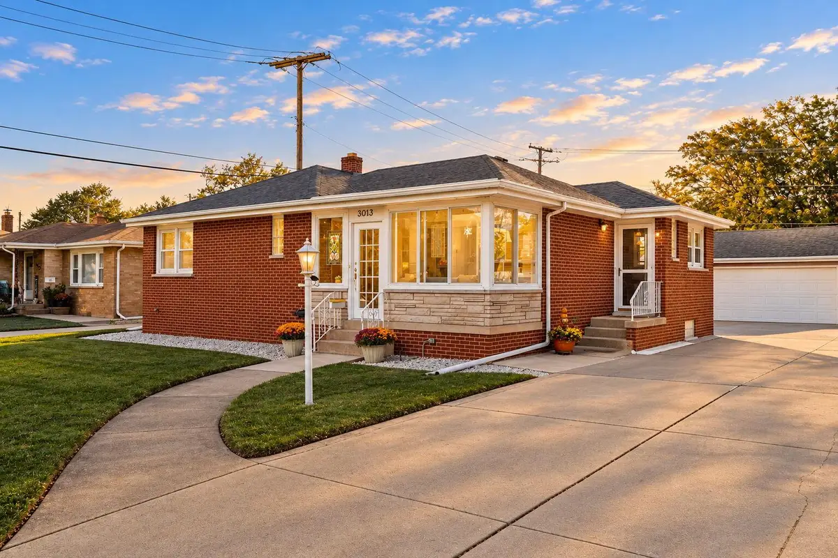 3013 Strong Street, Highland, IN 46322 - #1