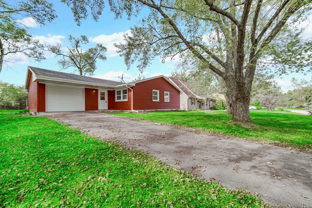 754 Imperial Road, Valparaiso, IN 46385 - #1
