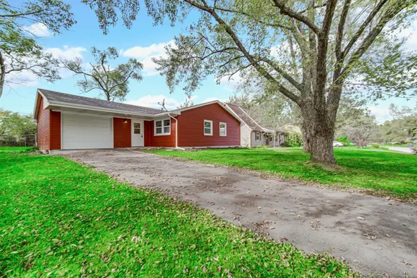 754 Imperial Road, Valparaiso, IN 46385