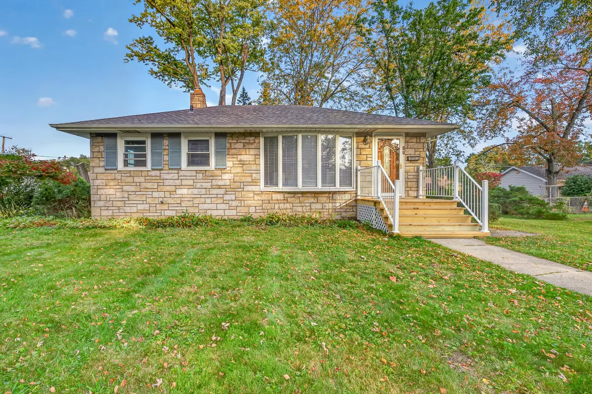 17 N Washington Street, Hobart, IN 46342 - #1