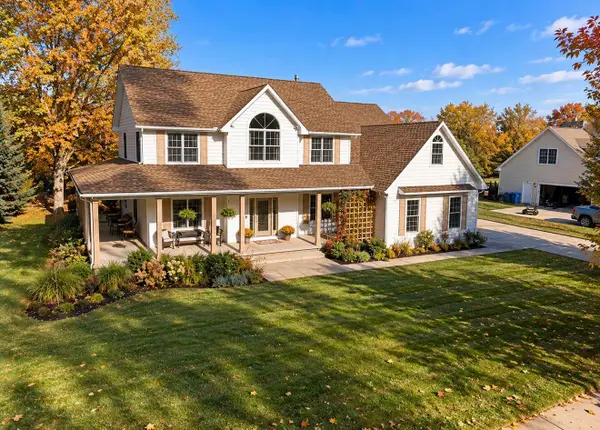 1909 Catkin Circle, Chesterton, IN 46304