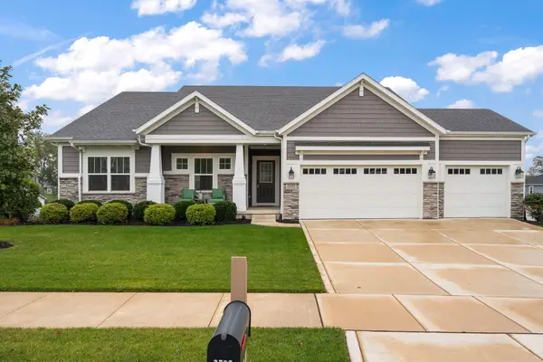 2702 Stirling Drive, Valparaiso, IN 46383