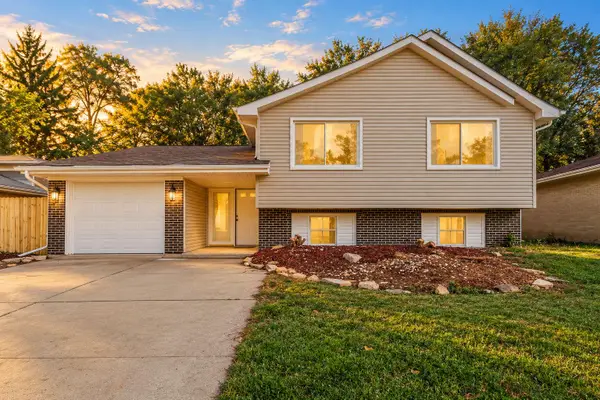 1710 W 53rd Avenue, Merrillville, IN 46410