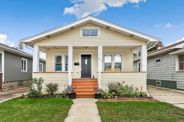424 E 165th Street, Hammond, IN 46324