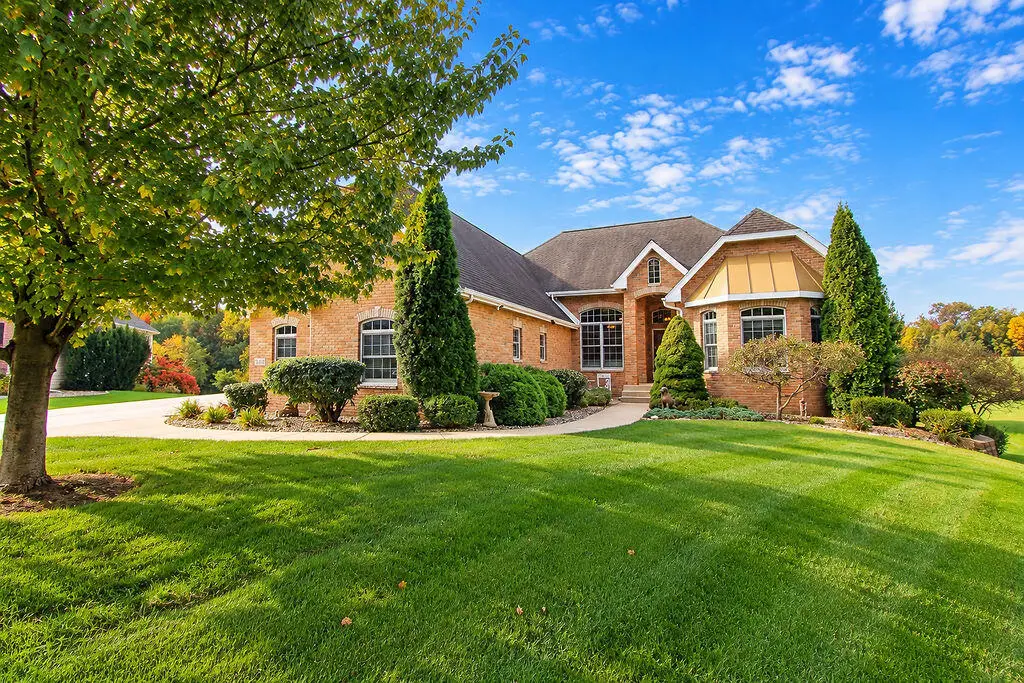 2702 Hogan Avenue, La Porte, IN 46350 - #1