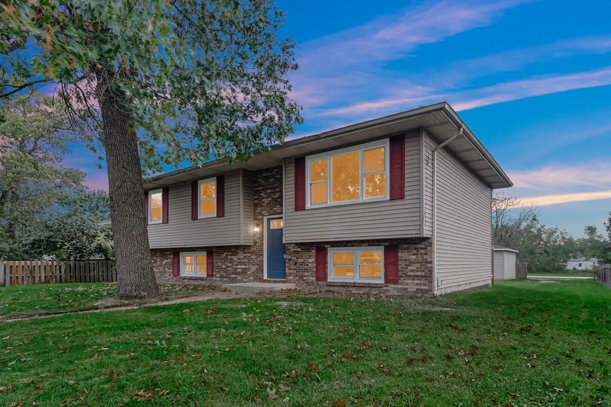 775 Riverlane Drive, New Chicago, IN 46342 - #1