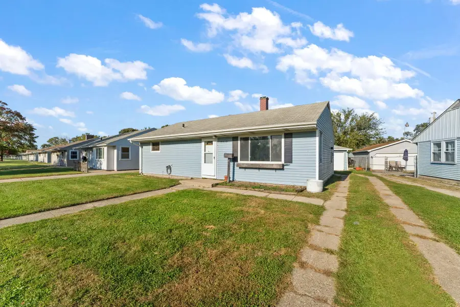 8229 Wicker Park Drive, Highland, IN 46322 - #3