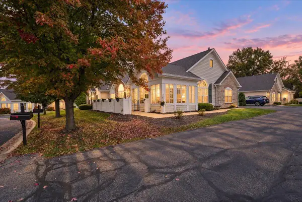 2436 Allison Circle, Valparaiso, IN 46383