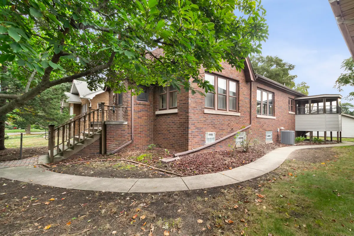 6833 Rosewood Avenue, Hammond, IN 46324 - #1