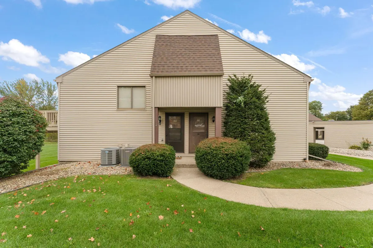 953 Millpond Road N, Valparaiso, IN 46385 - #1