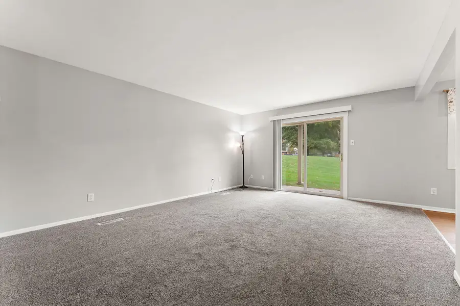 953 Millpond Road N, Valparaiso, IN 46385 - #3