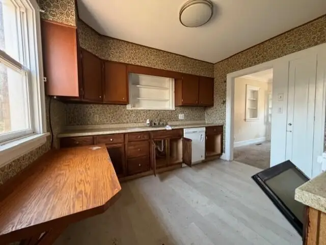 314 Altgeld Street, South Bend, IN 46614 - #2