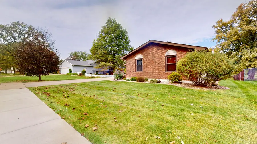 7110 W 85th Avenue, Crown Point, IN 46307 - #3