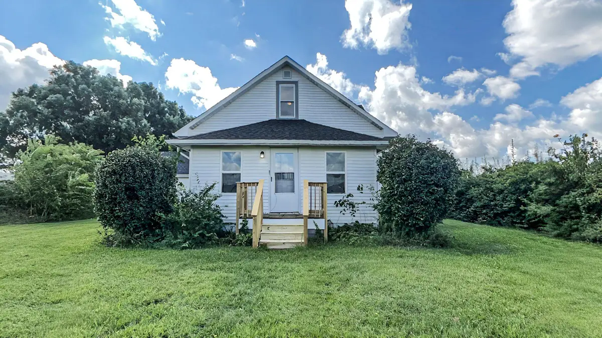 5903 E 700 N, Monterey, IN 46960 - #1
