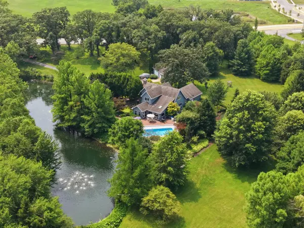 6234 E 109th Avenue, Crown Point, IN 46307