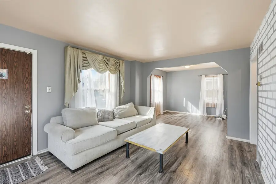 3047 E 165th Street, Hammond, IN 46323 - #3