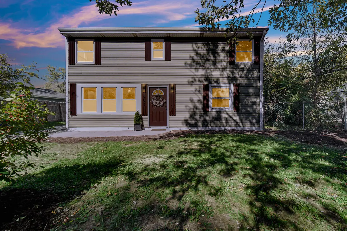 363 Pinewood Drive, Valparaiso, IN 46385 - #1