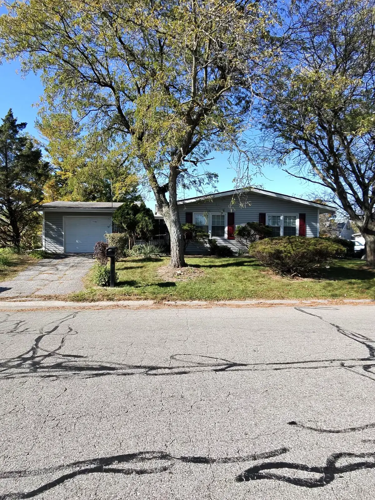 359 Salt Creek Pkwy #A, Valparaiso, IN 46385 - #1